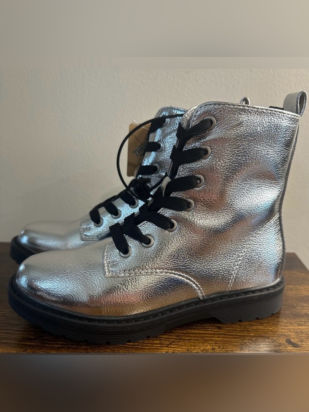 Thereabouts Girls Silver Reese Combat Boots Size Big Girls 5